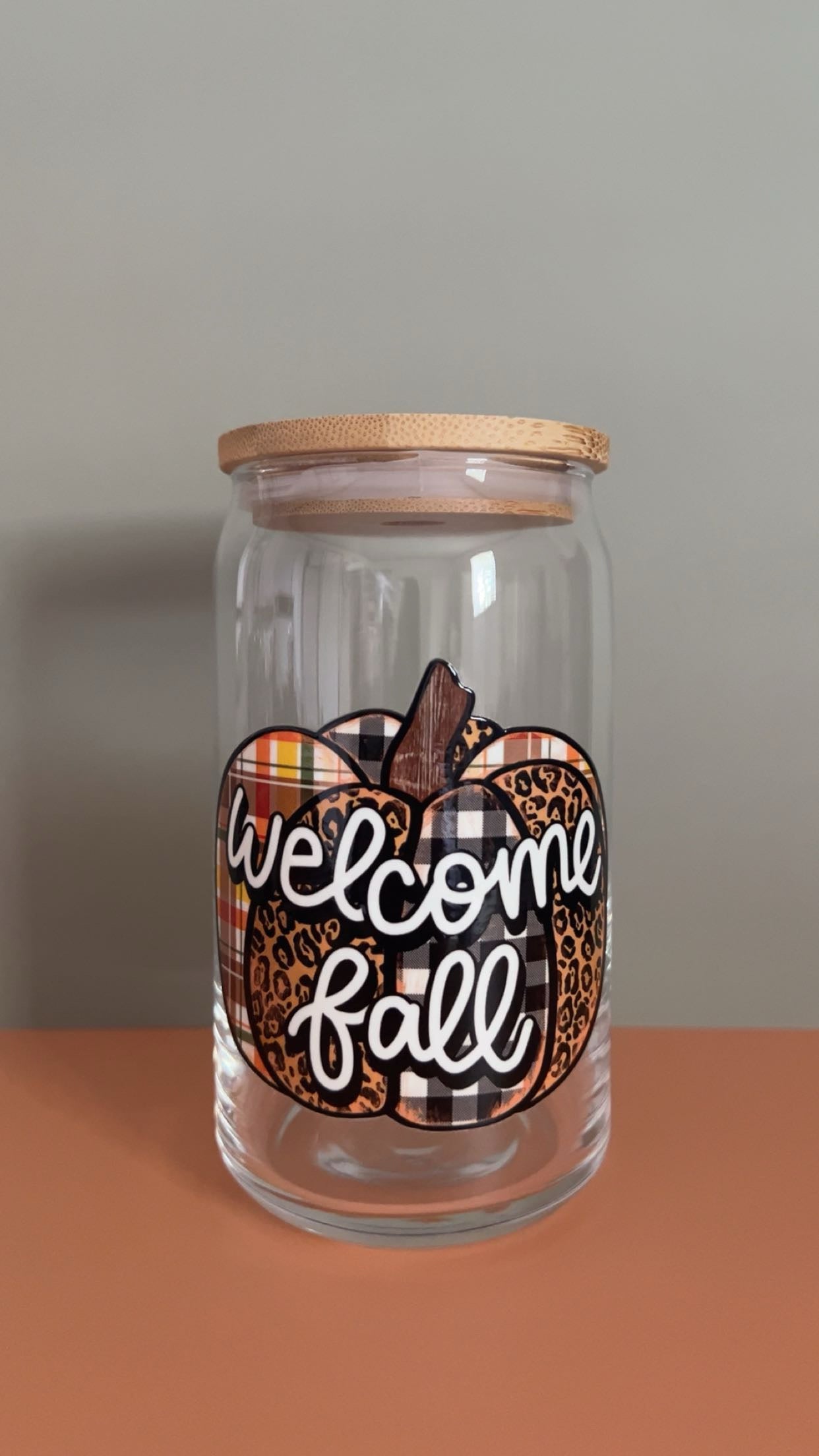 Welcome Fall Plaid Pumpkin Glass Cup